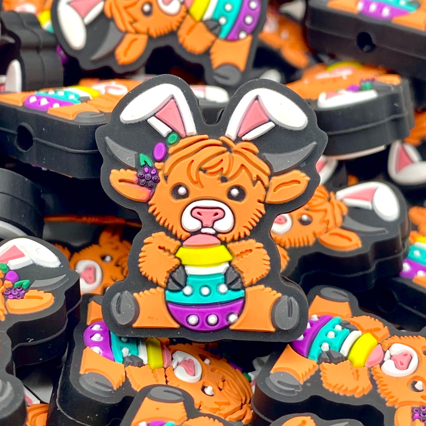 Spring Moo-gic Silicone Focal Beads