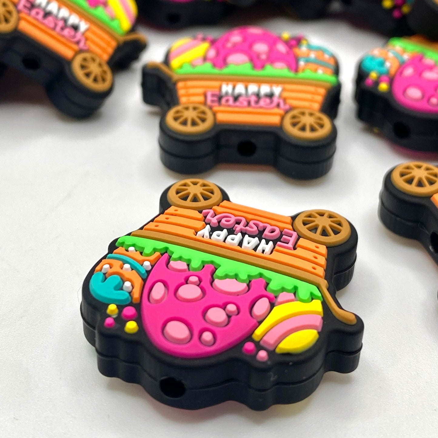Happy Easter 5.0 Silicone Focal Beads