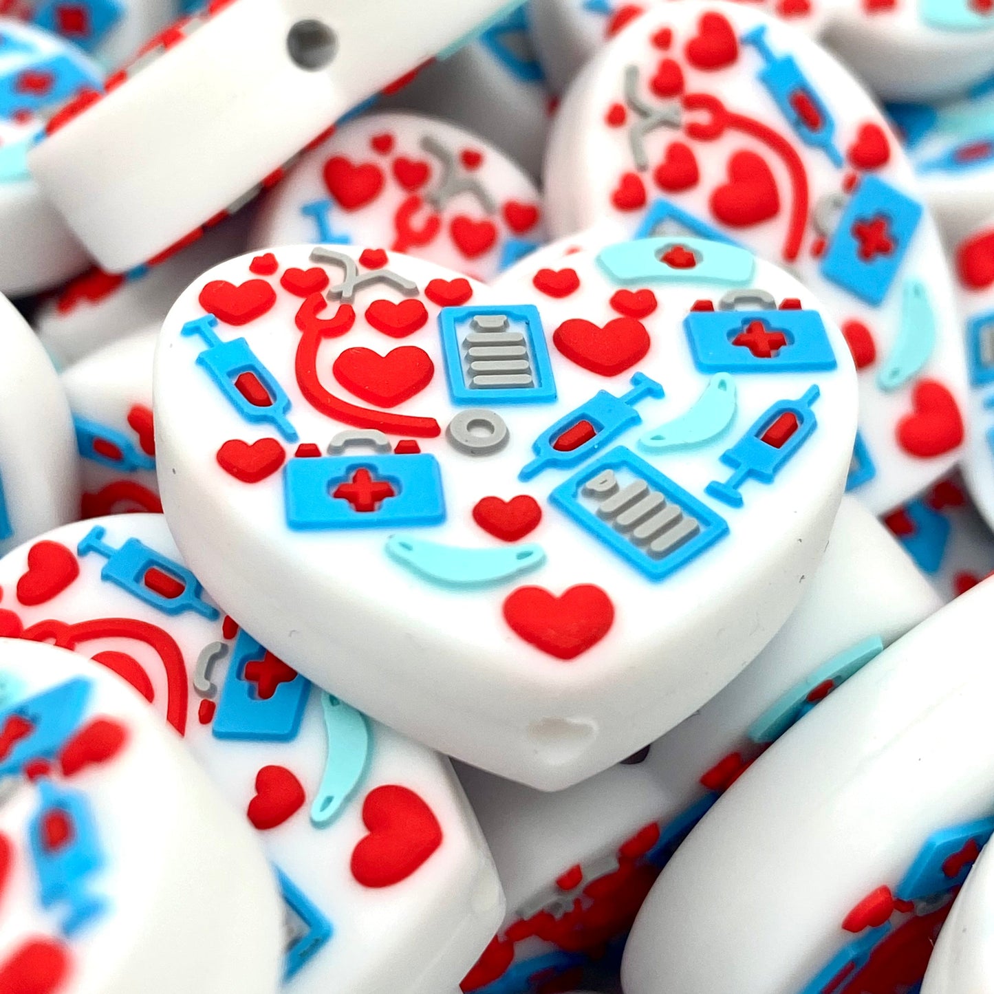Healthcare Heart 2.0 Silicone Focal Beads