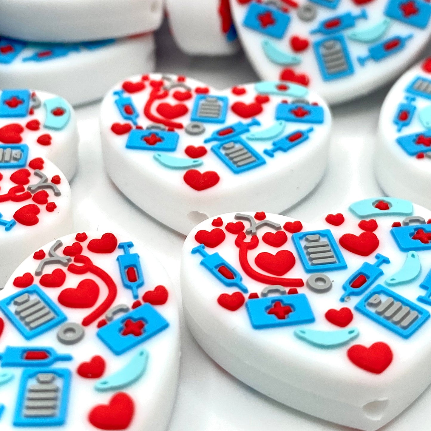 Healthcare Heart 2.0 Silicone Focal Beads