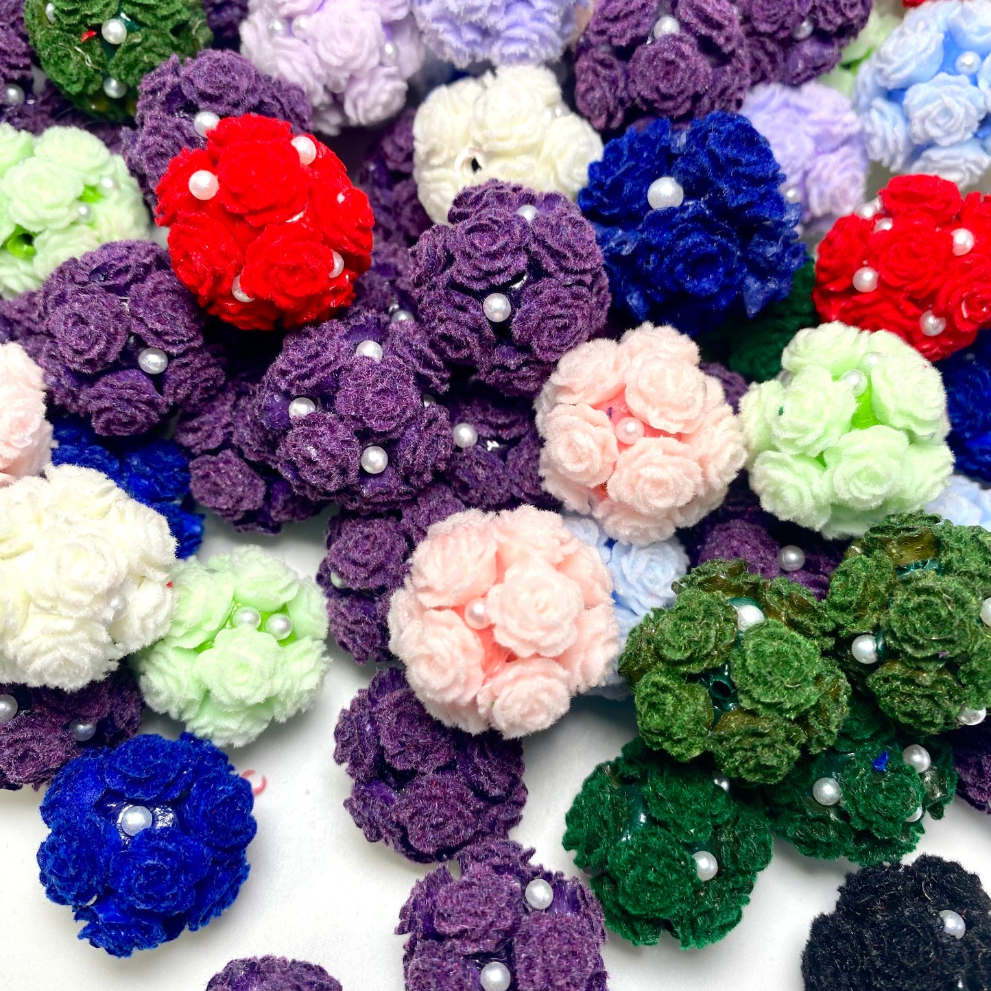 When Life Throws Thorn, Hunt for Roses Fancy Beads - 5pcs