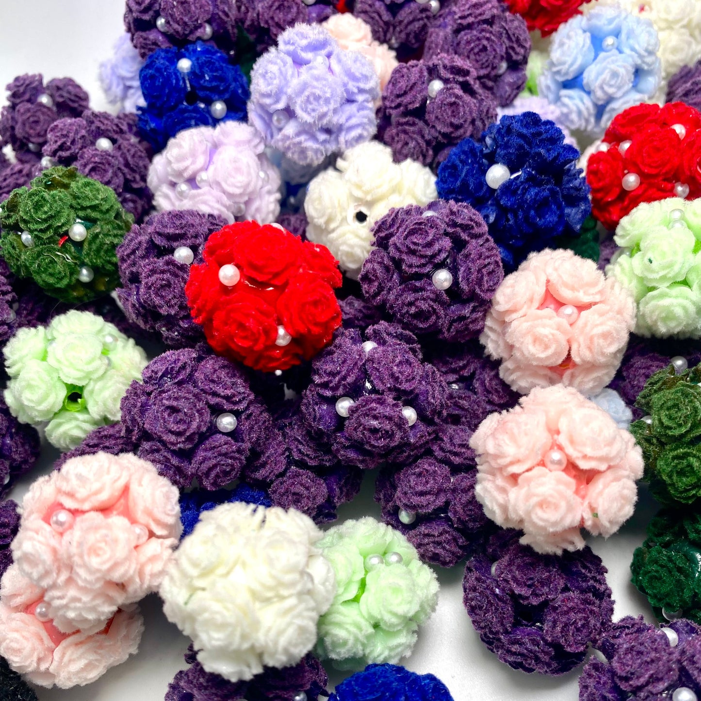 When Life Throws Thorn, Hunt for Roses Fancy Beads - 5pcs