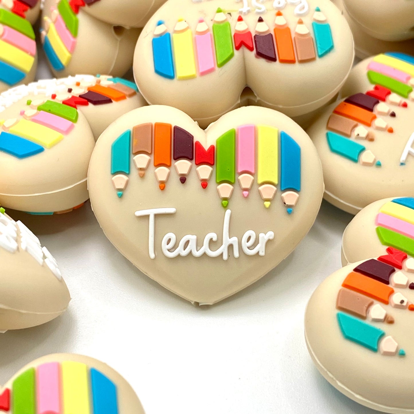 Best Teacher Ever Heart 3D Silicone Focal Beads