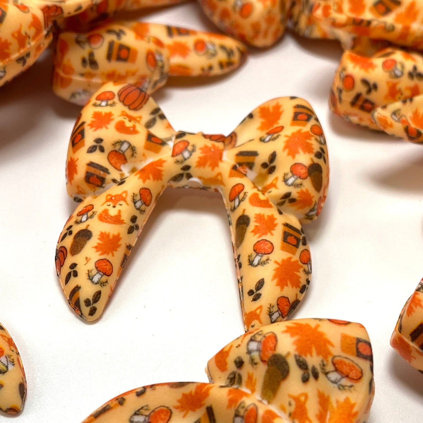 Cozy Fox Season 3D Silicone Focal Beads