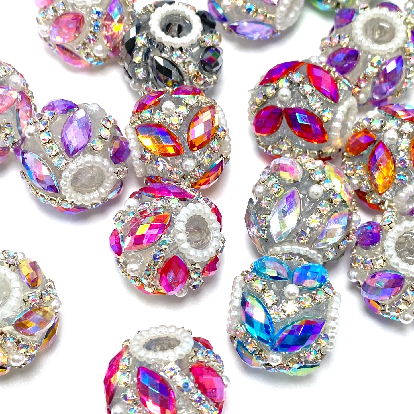 A Touch of Elegance - 5pc Fancy Beads