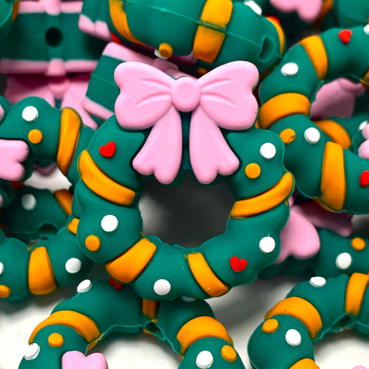 A Wreath Full of Wishes 3D Silicone Focal Beads