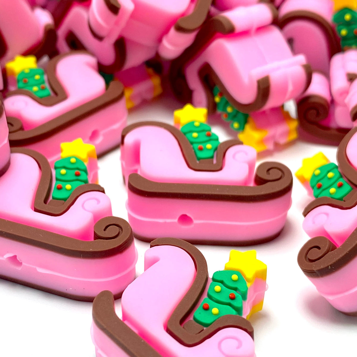 Sleighing Christmas in Pink 3D Silicone Focal Beads