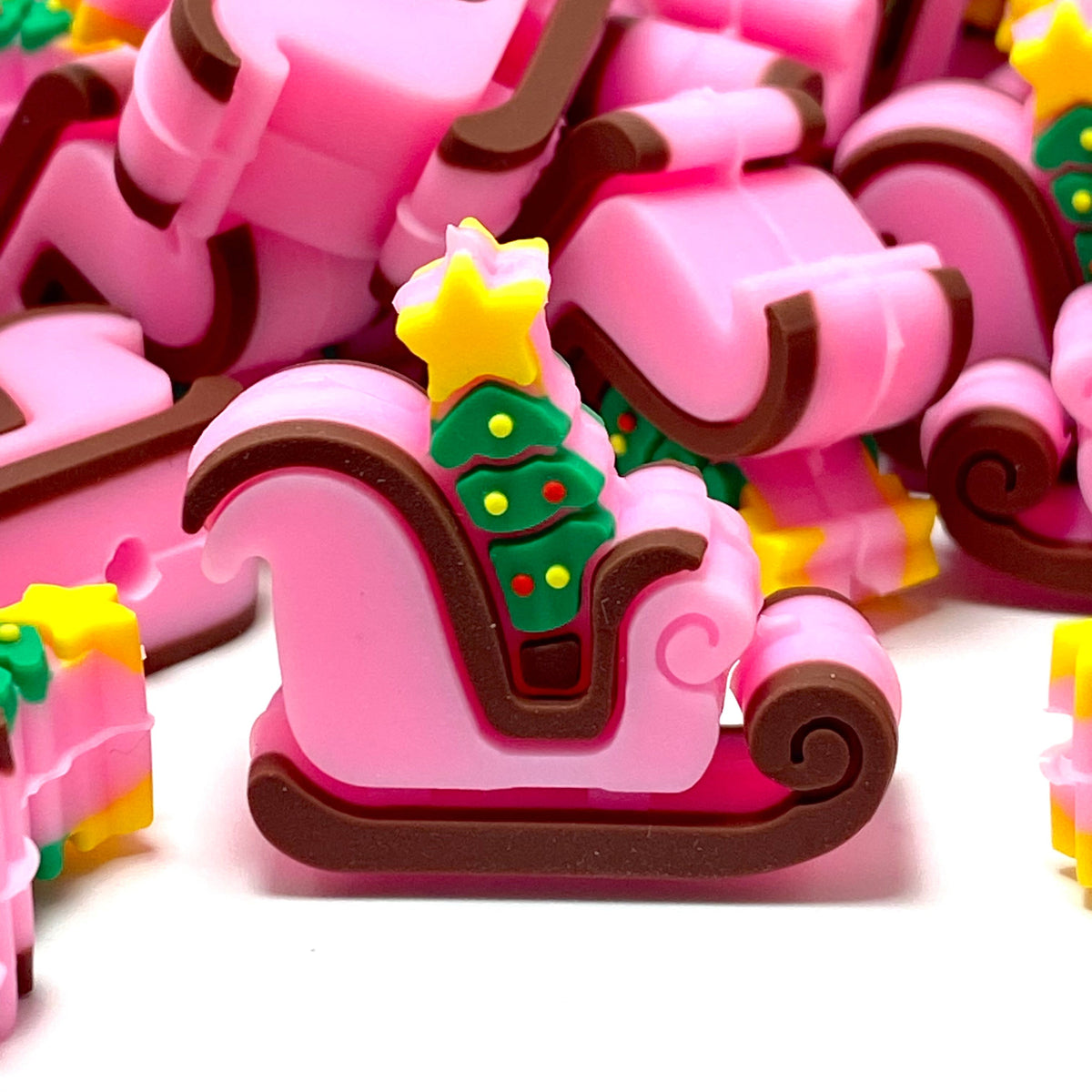 Sleighing Christmas in Pink 3D Silicone Focal Beads