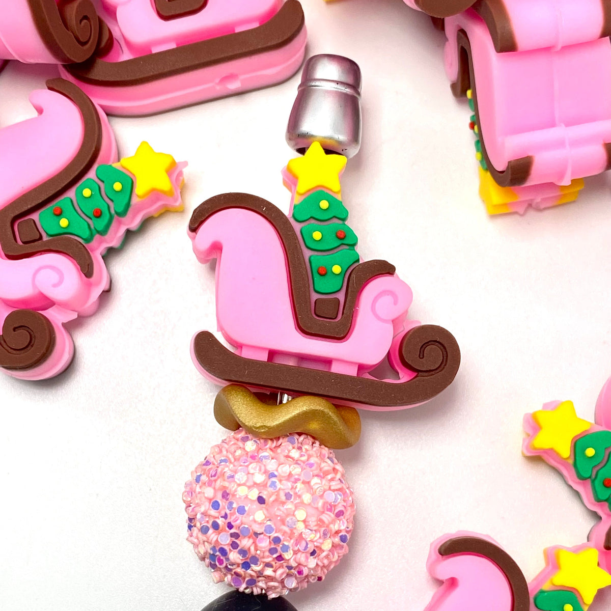 Sleighing Christmas in Pink 3D Silicone Focal Beads