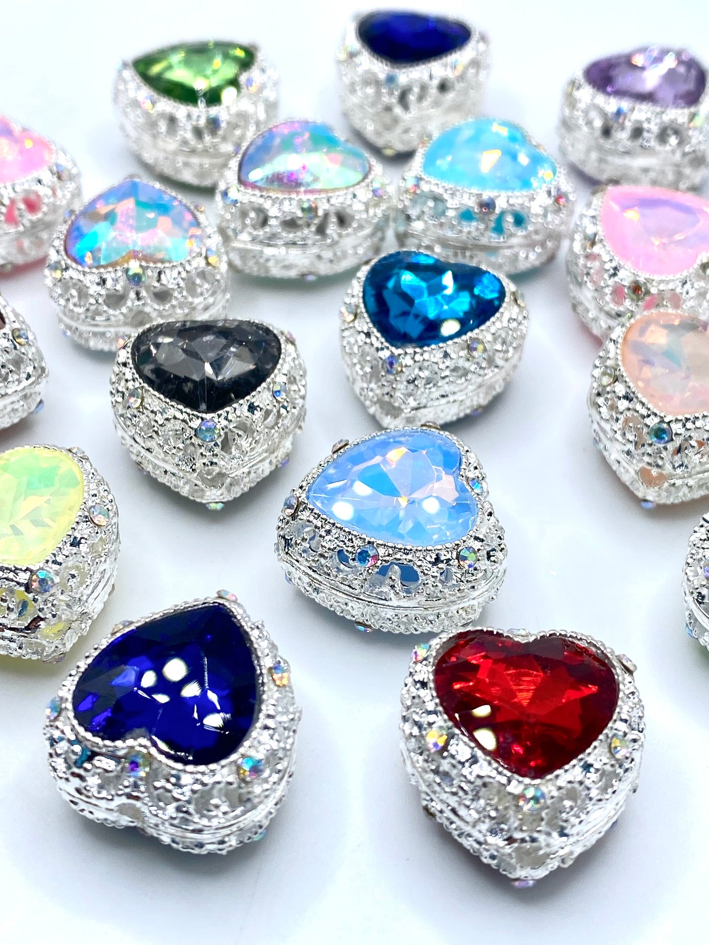 The Strongest Hearts Have The Most Scars Fancy Acrylic Beads