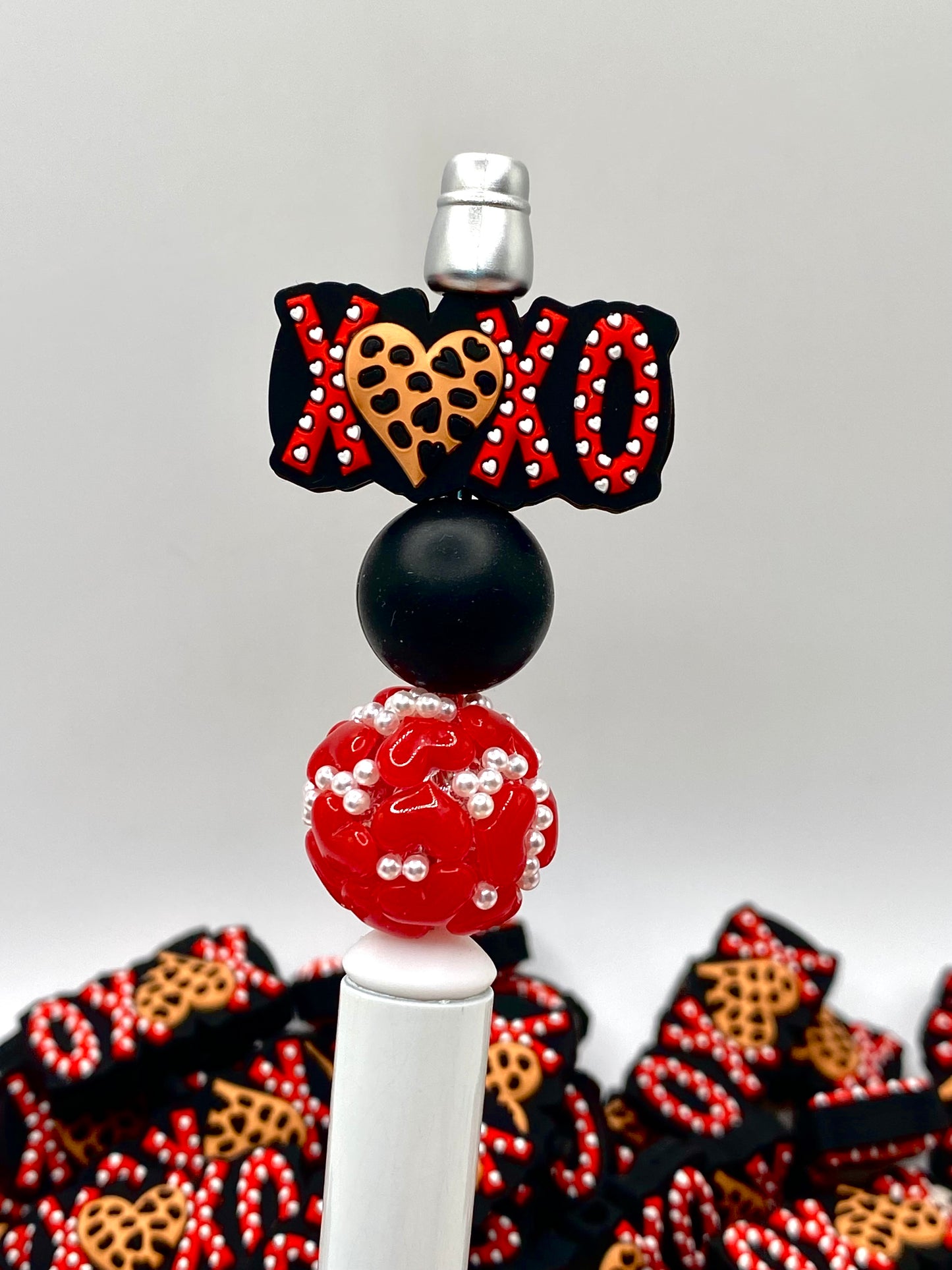 XOXO Silicone Focal Beads