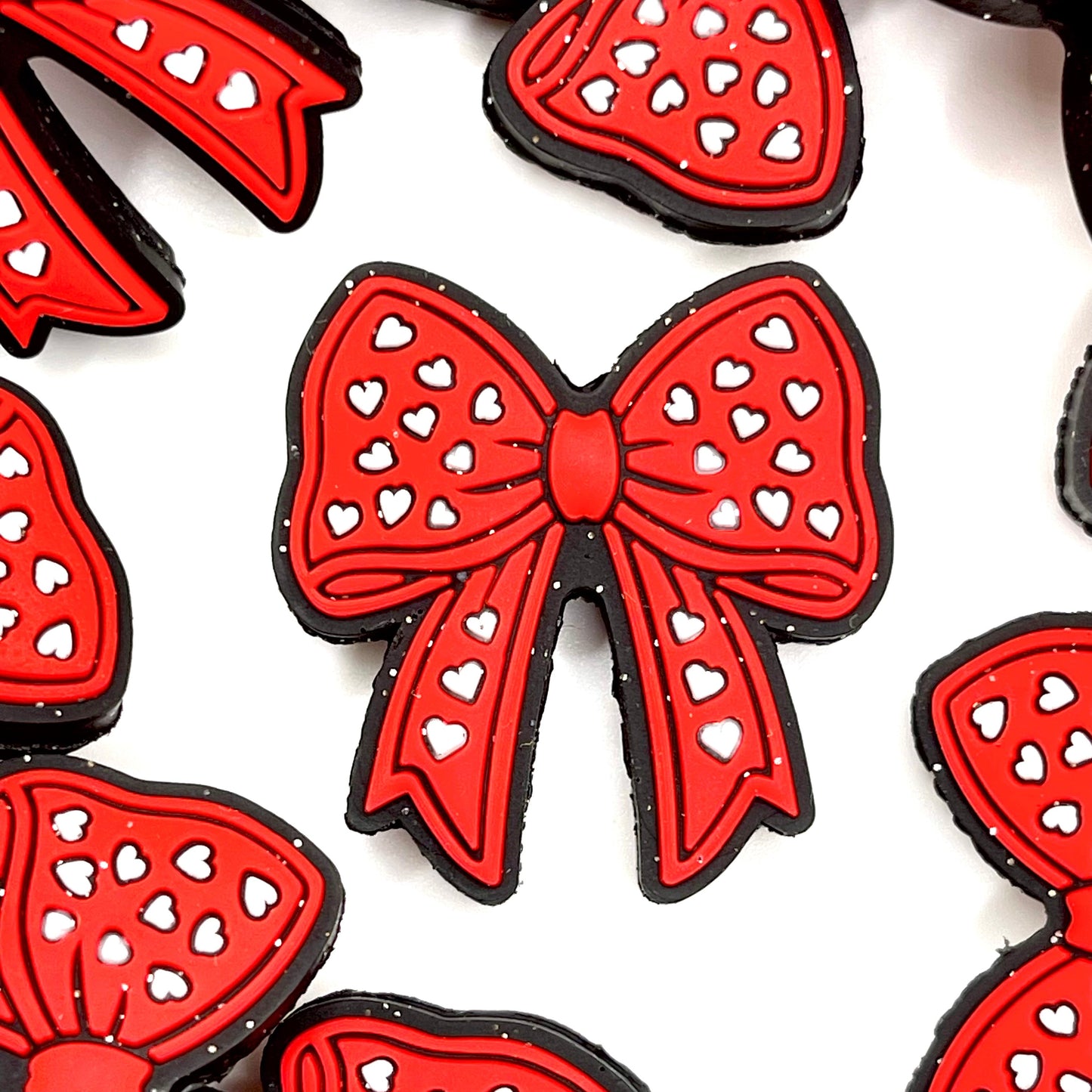 Simply Bow-mantic Silicone Focal Beads