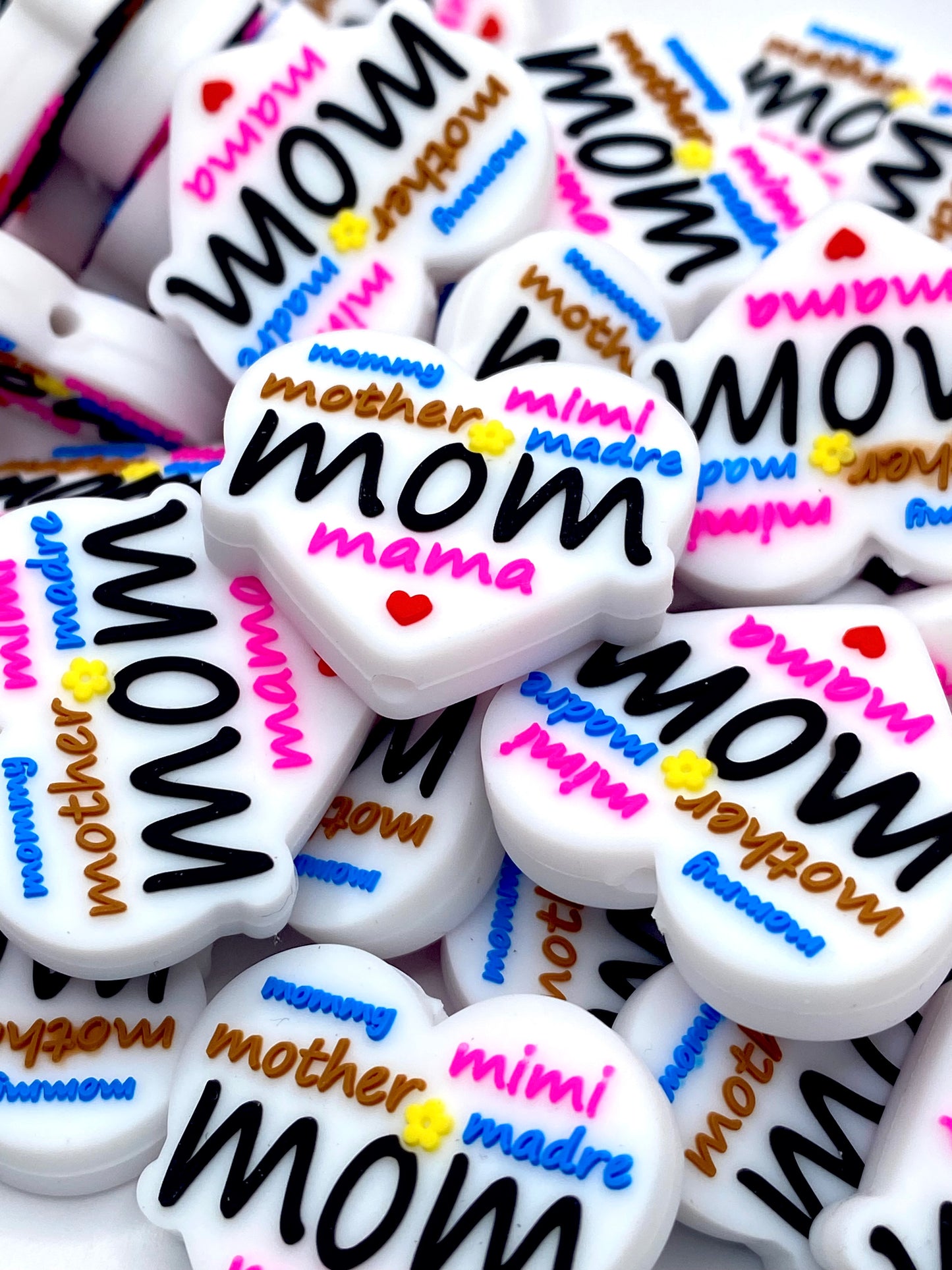 Mommy Mimi Mother Madre Mom Mama Silicone Focal Beads