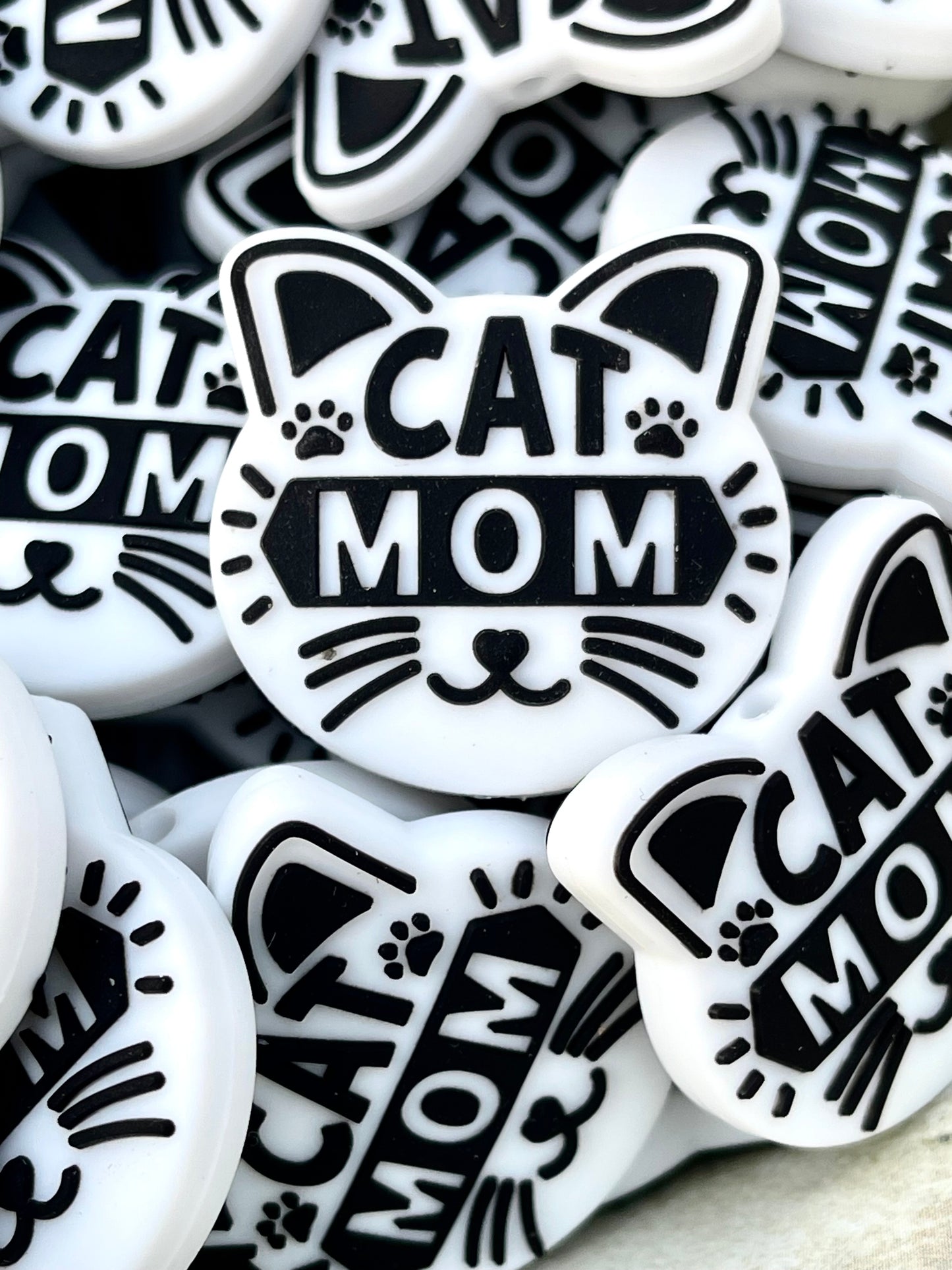 Cat Mom Silicone Focal Beads