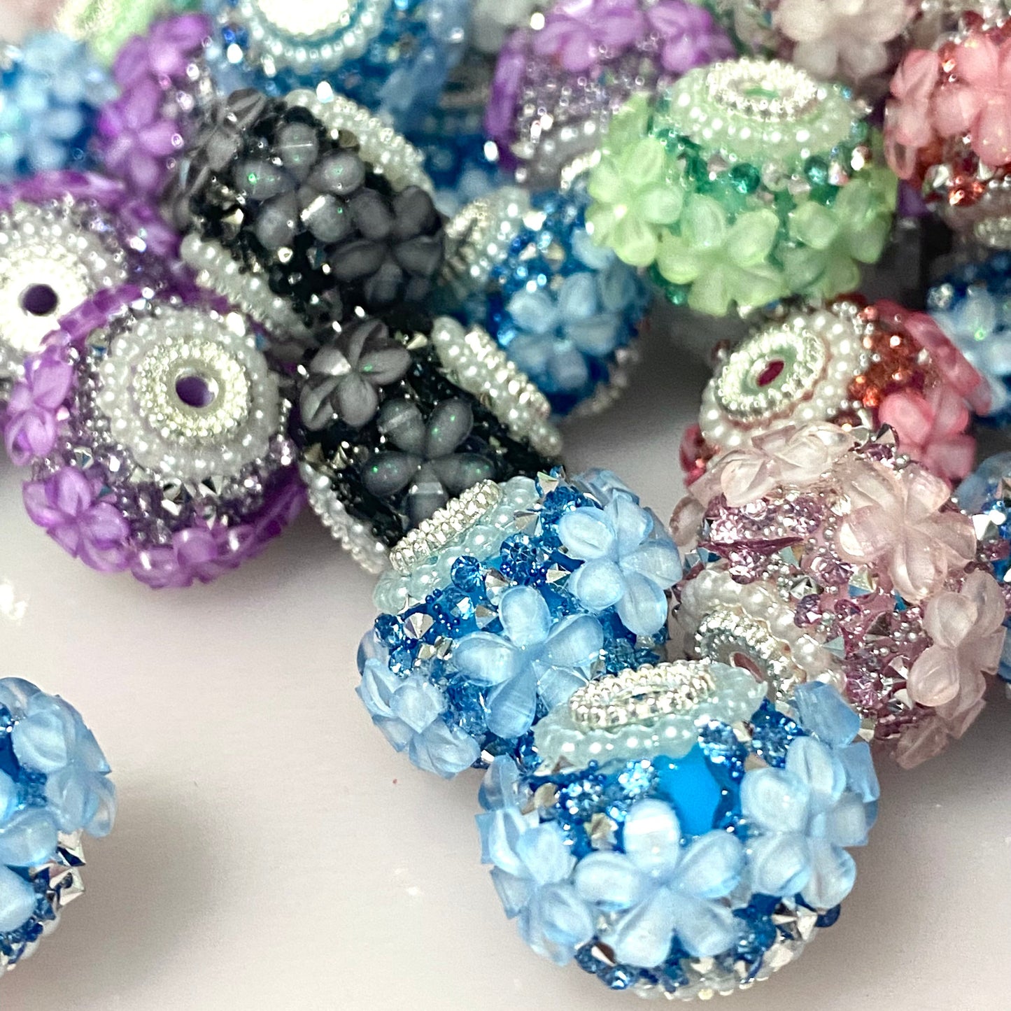 The Earth Laughs In Flowers 2.0 Rhinestone Fancy Beads