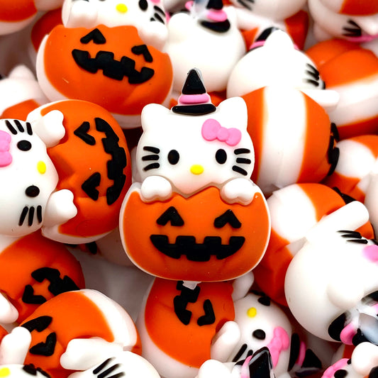 Chillin With My Pumpkin Cat 3D Silicone Focal Beads