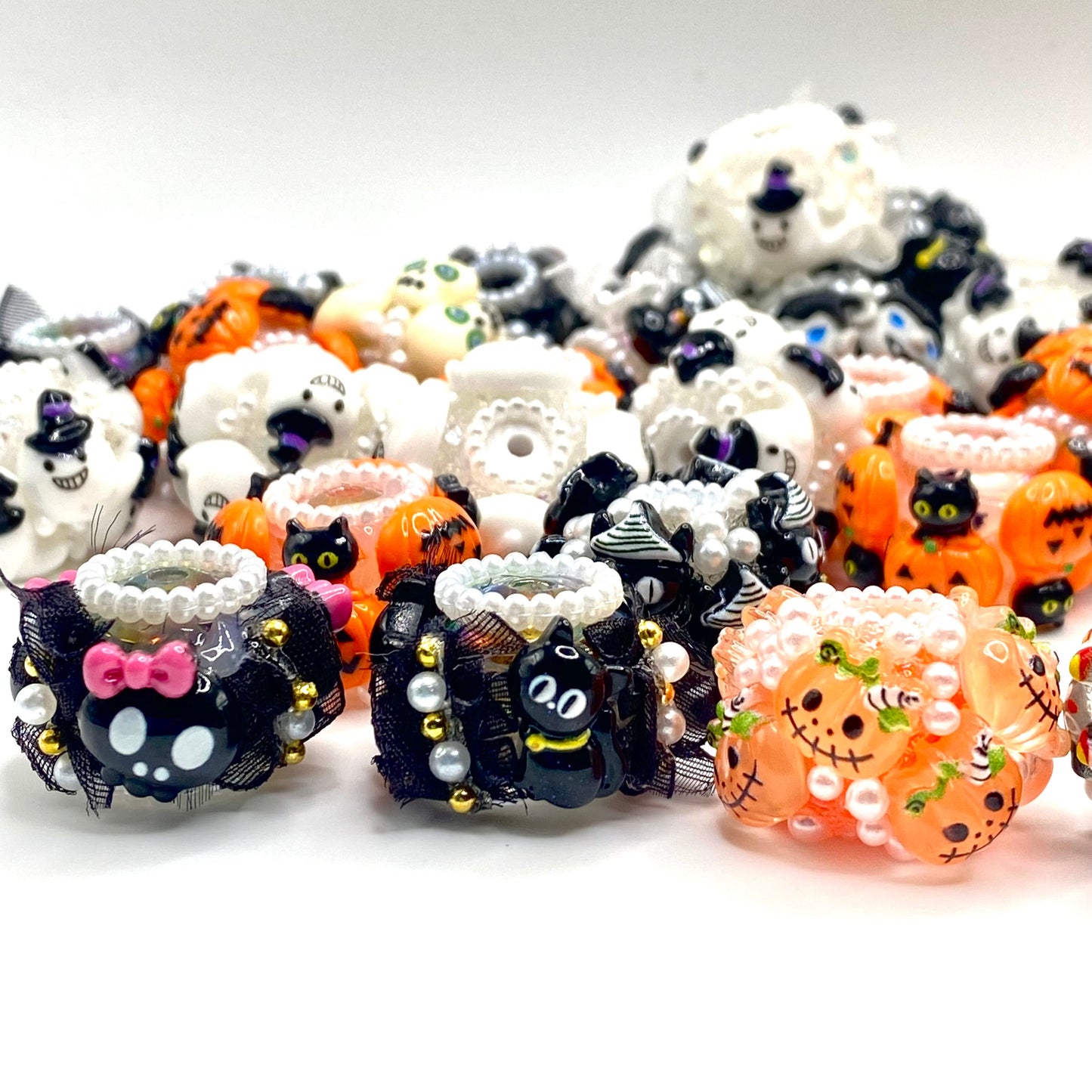 Happy Hunting Fancy Halloween Theme Beads