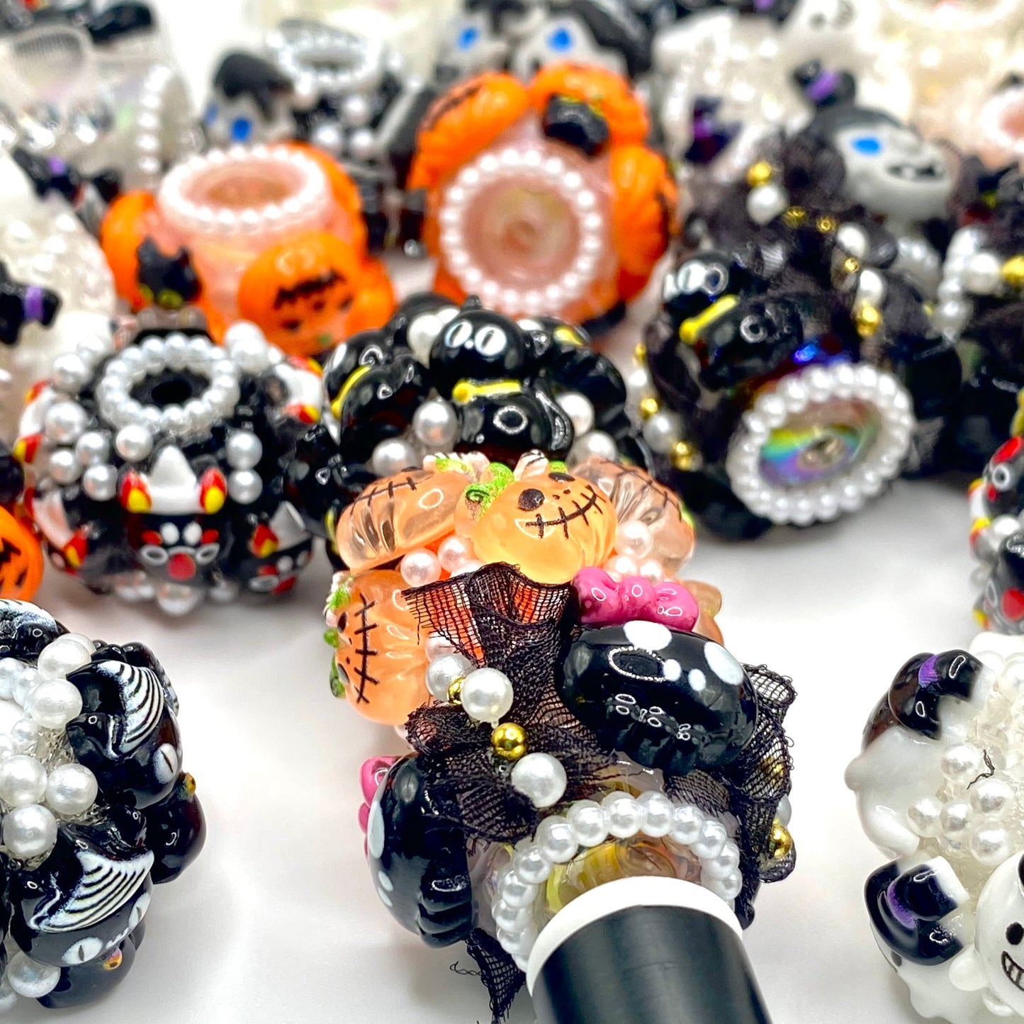 Happy Hunting Fancy Halloween Theme Beads