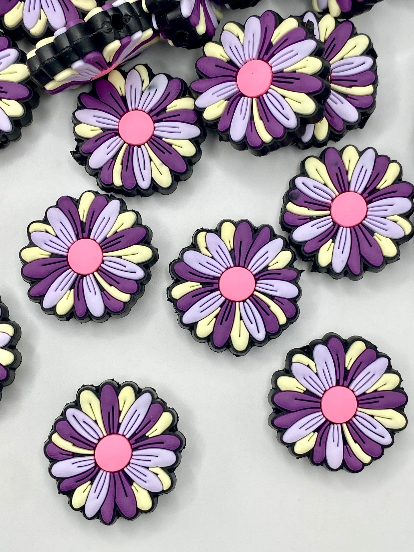 A Garden of Purple is Always in Bloom Silicone Focal Beads